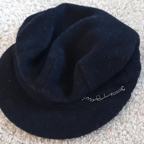 Hat - Picture 1 of 4